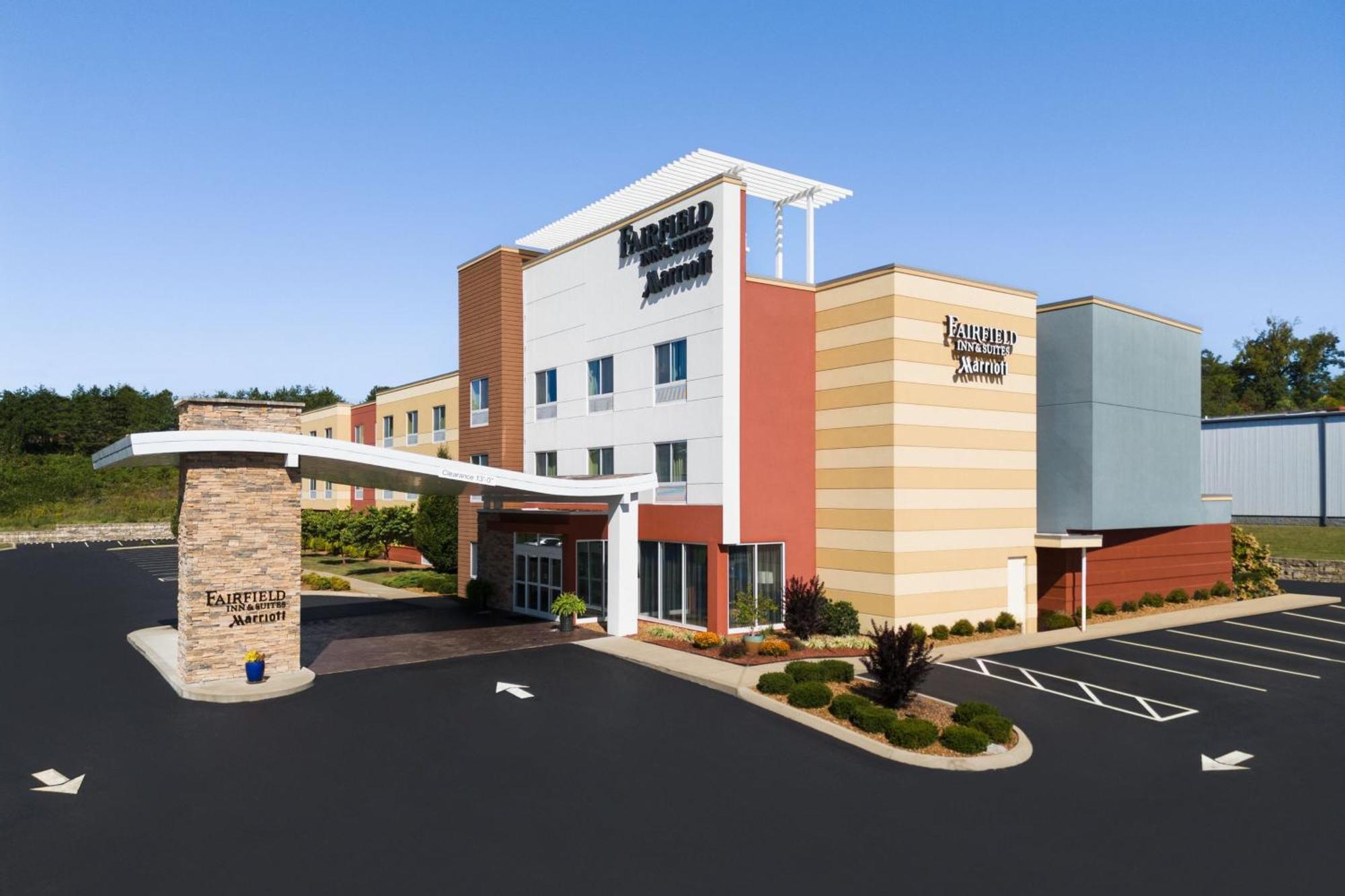Fairfield Inn & Suites By Marriott London Exteriör bild
