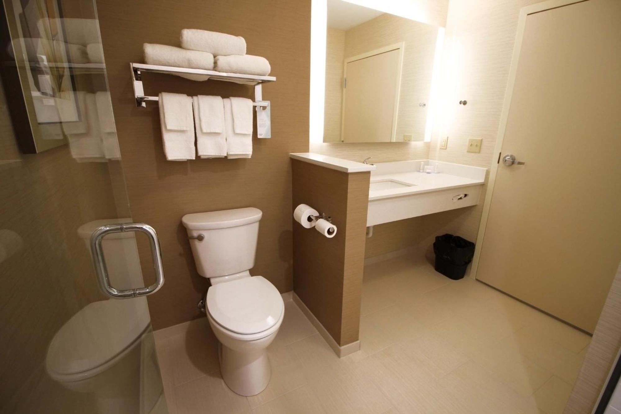 Fairfield Inn & Suites By Marriott London Exteriör bild