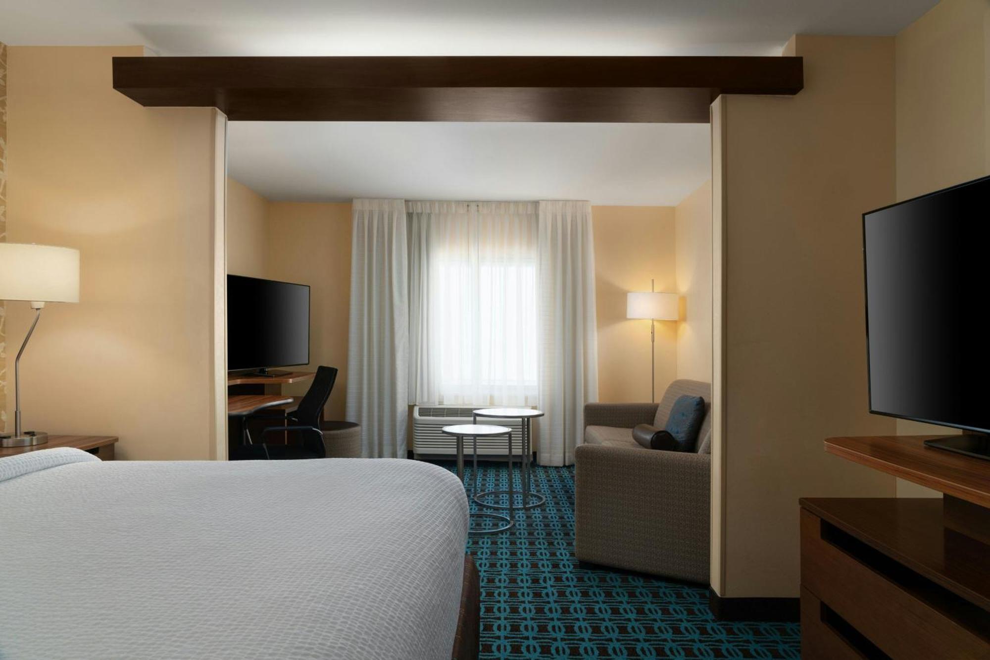 Fairfield Inn & Suites By Marriott London Exteriör bild