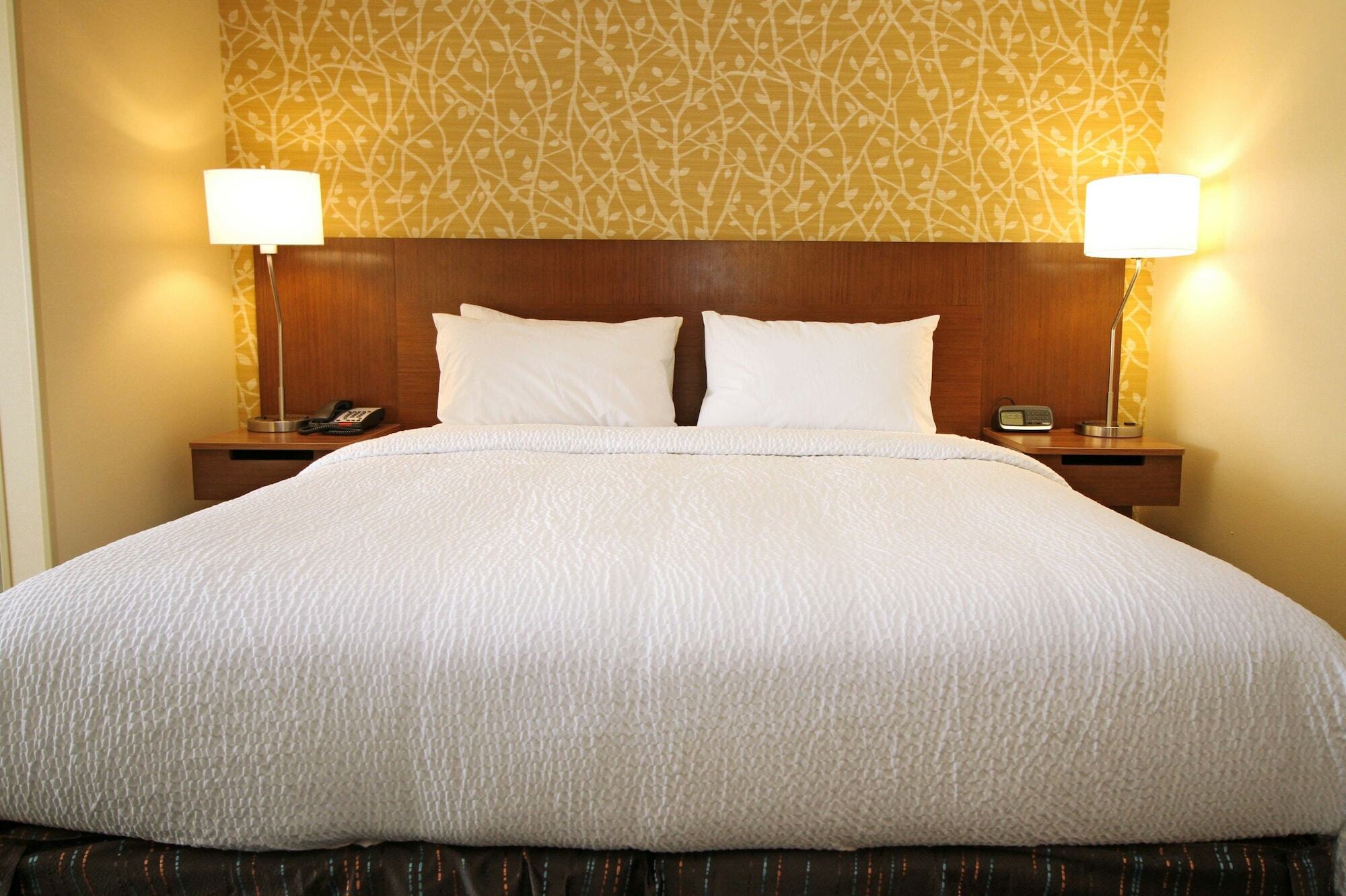 Fairfield Inn & Suites By Marriott London Exteriör bild