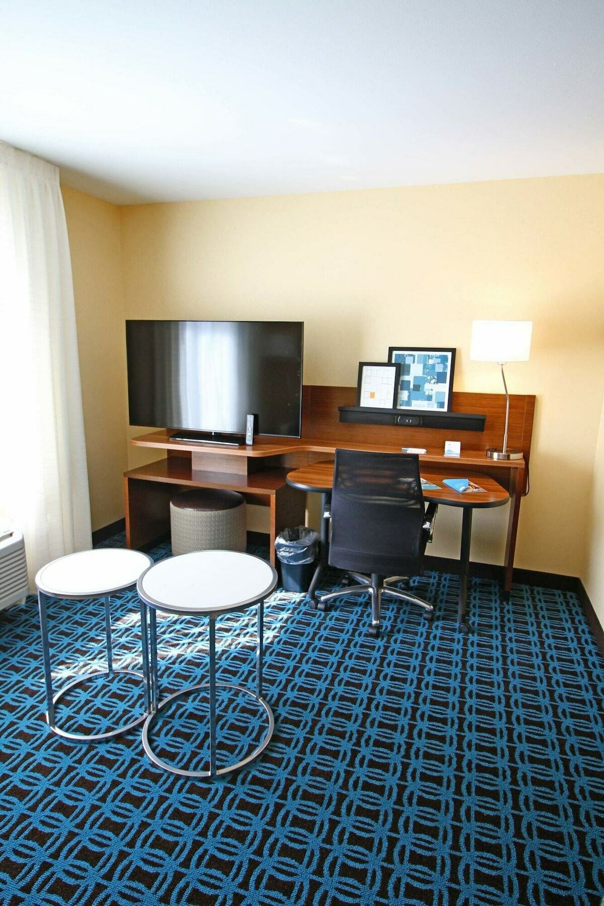 Fairfield Inn & Suites By Marriott London Exteriör bild